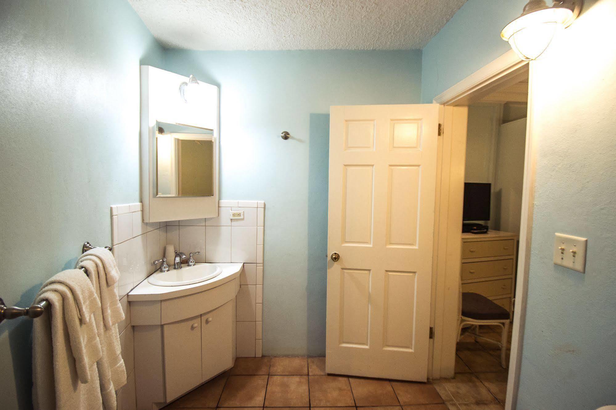 Galleon House Hotel Charlotte Amalie Bagian luar foto